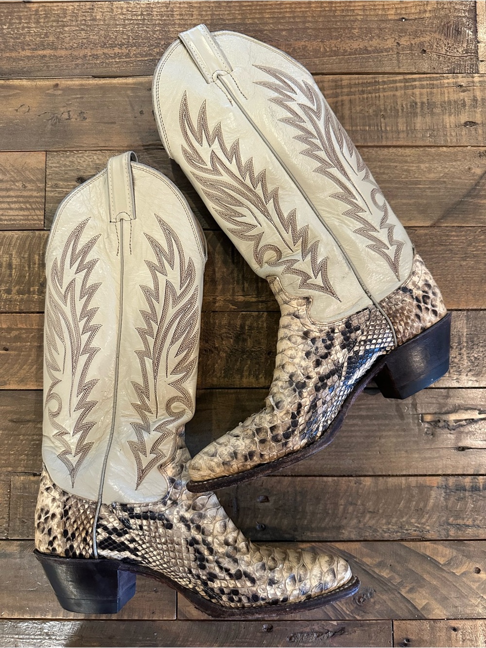 Justin Vintage Leather and Exotic Snakeskin Western Cowboy Boots Size 5.5